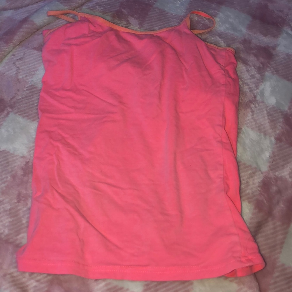 Pink tank top